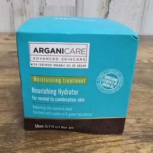 New Argainicare Advanced Skincare Moisturizing Treatmeny 1.7 Fl Oz